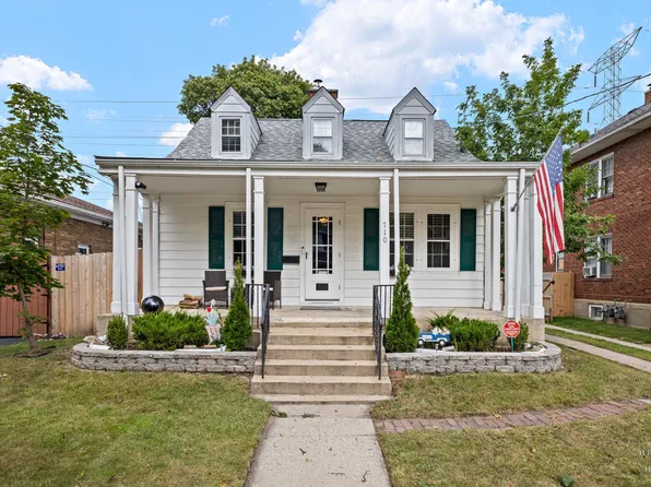 710 W Keith Ave, Waukegan, IL 60085