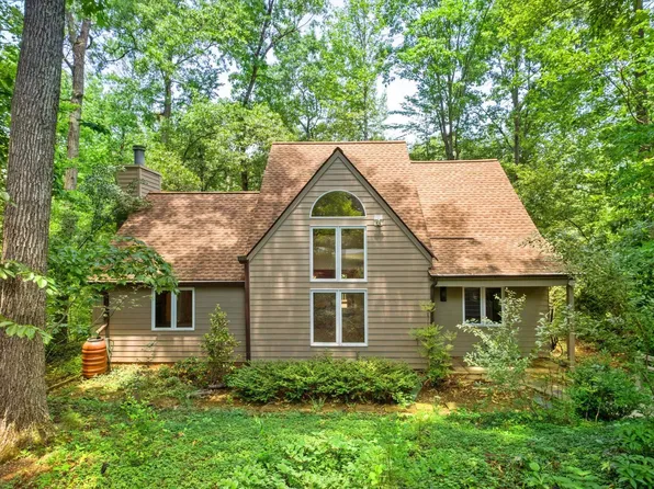 1238 Timberbranch Ct, Charlottesville, VA 22902