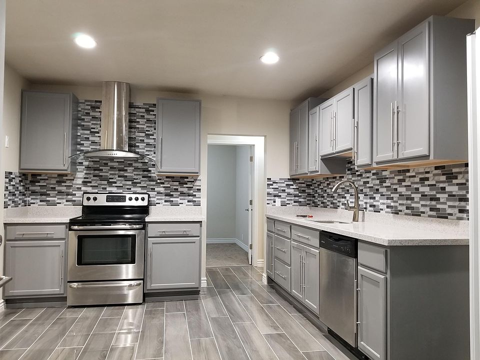 1st image of 1289 W Michaelsen Way
