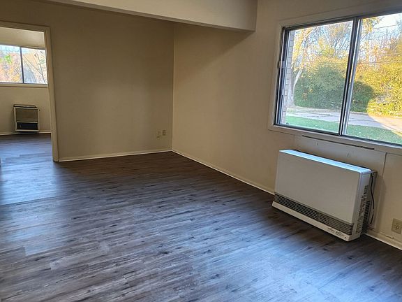 5th image of 6226 W Lawn Ave #4