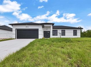 3912 5th St SW, Lehigh Acres, FL 33976