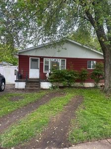 1376 Ready Ave, Burton, MI, 48529