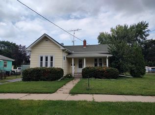606 E Perry St, Belvidere, IL 61008