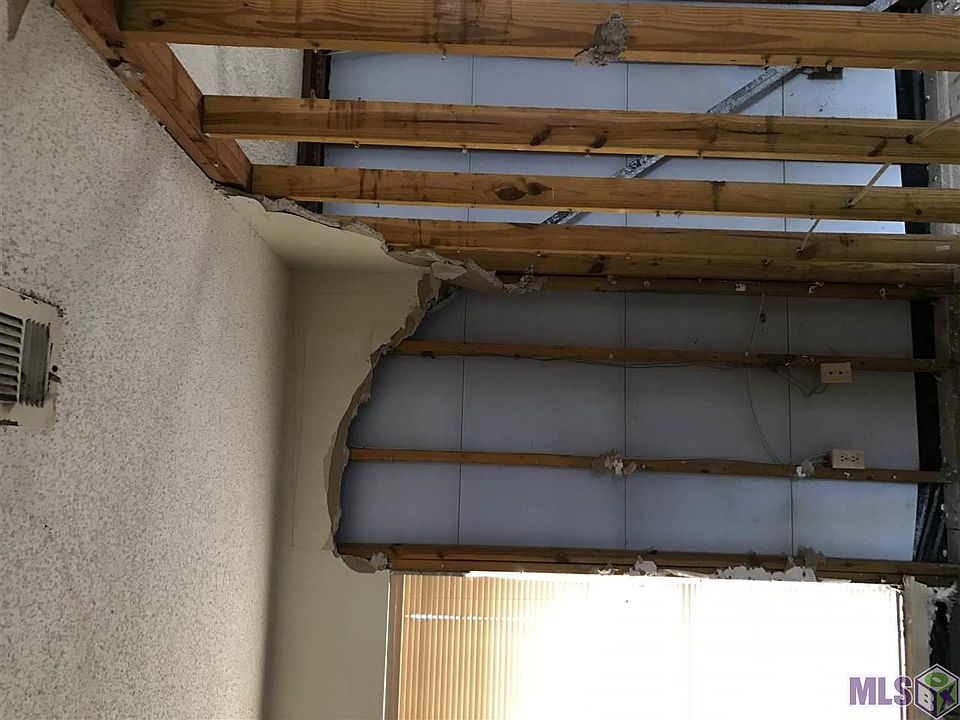 1st image of 735 Kingwood St