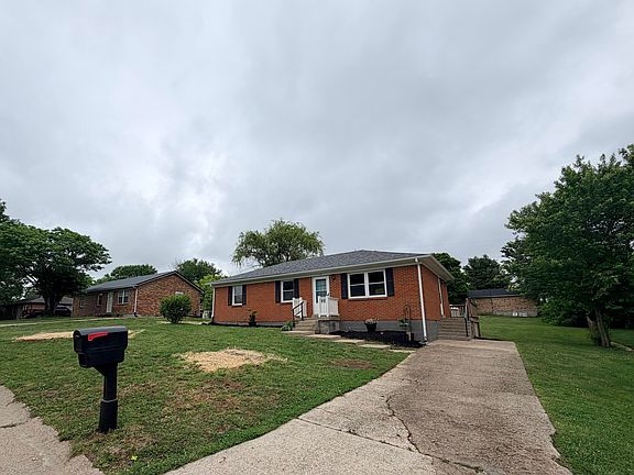 3rd image of 119 Miles Dr