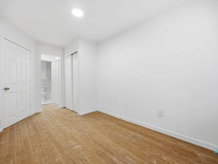 244 Macdougal St #2B — Photo 8