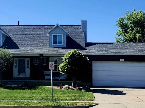 2255 E Sunset Dr, Layton, UT 84040