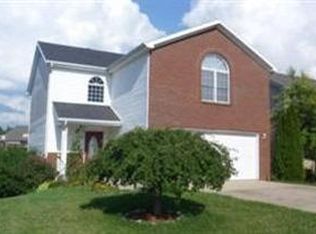 352 Village Dr, Frankfort, KY 40601