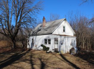 115 Ridge Lake Dr, Honesdale, PA 18431