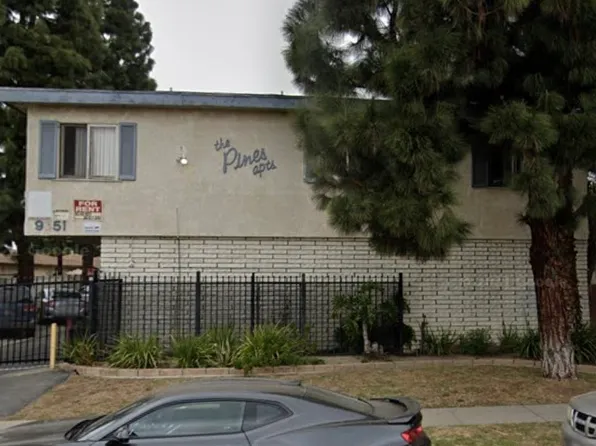 9351 Washburn Rd, Downey, CA 90242