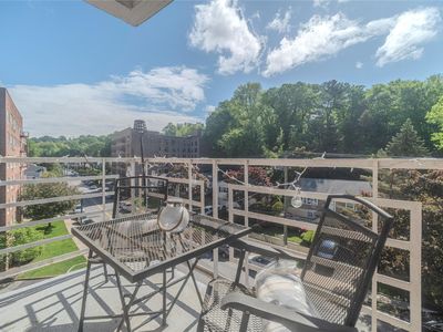 679 Warburton Avenue #6K, Yonkers, NY, 10701