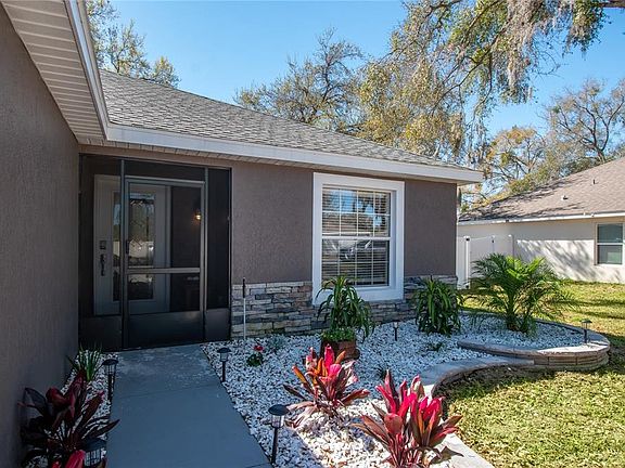 2nd image of 2309 Angel Fish Loop