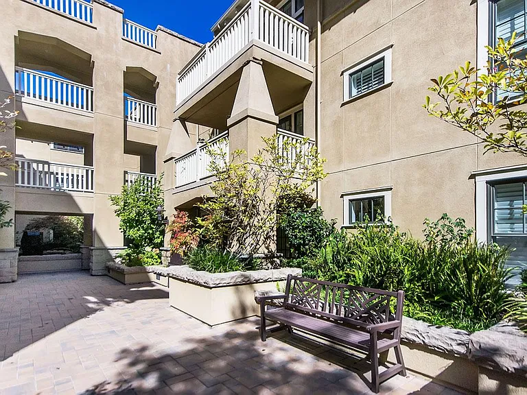 315 Homer Ave #205 — Photo 4