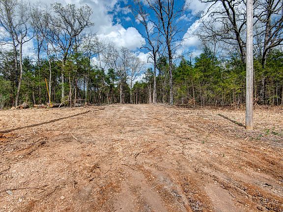 3rd image of 13.5 Acres Wispy Trail