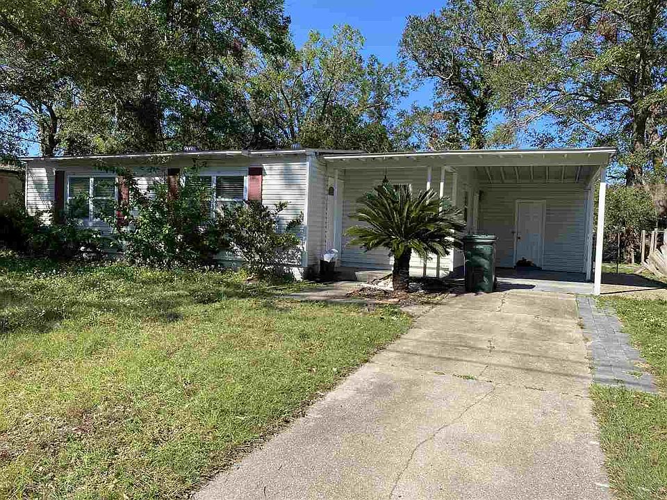 1st image of 393 Clairmont Dr