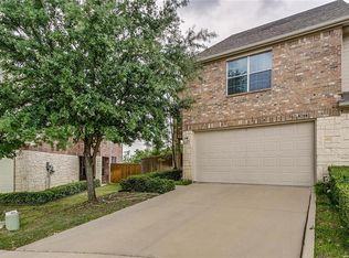 1057 Alyssa Ln, Carrollton, TX 75006