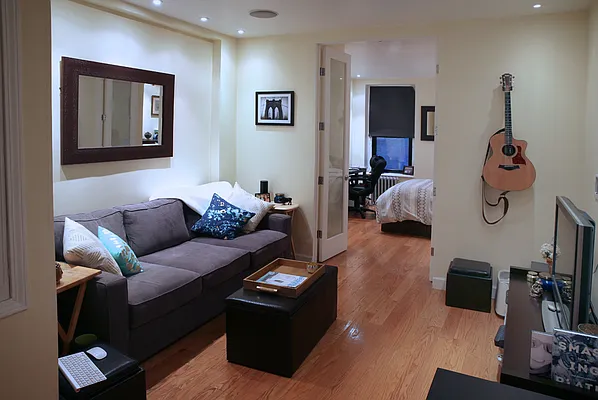 Rented by NextStopNY | media 8