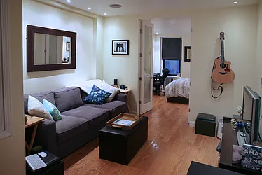 Rented by NextStopNY