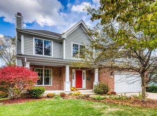 117 Travers Ave, Wheaton, IL 60187