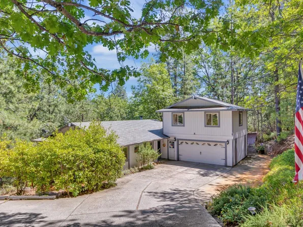 15071 Sky Pines Rd, Grass Valley, CA 95949