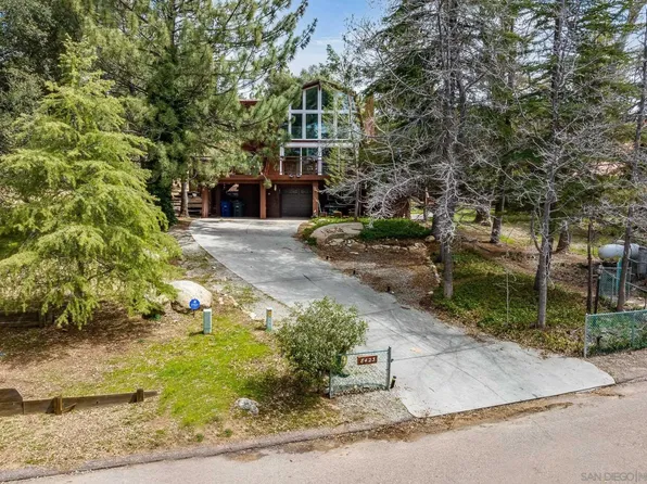 8423 Foothill Blvd, Pine Valley, CA 91962