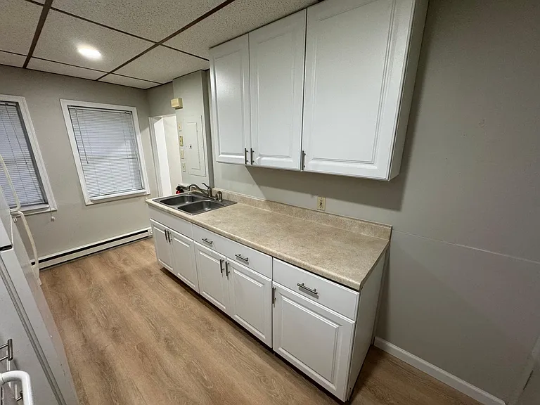 13 E Lemon St #3 — Photo 6
