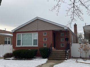 10232 S Whipple St, Chicago, IL 60655