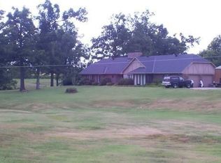 1023 S Barrington Rd, Springdale, AR 72762