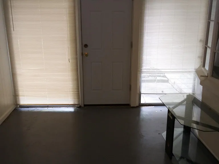 4255 Knollton Rd — Photo 36