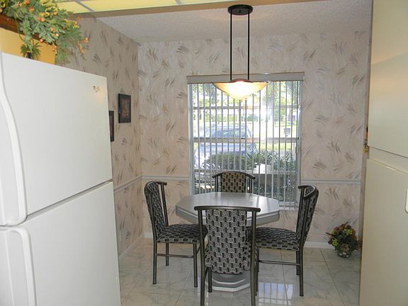 4th image of 5136 Privet Pl APT C