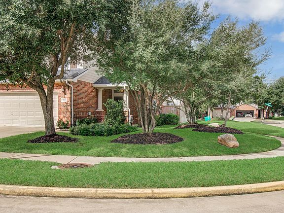 3rd image of 5331 Timber Court Holw