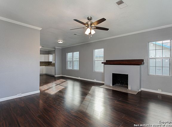 4th image of 710 E Highland Blvd