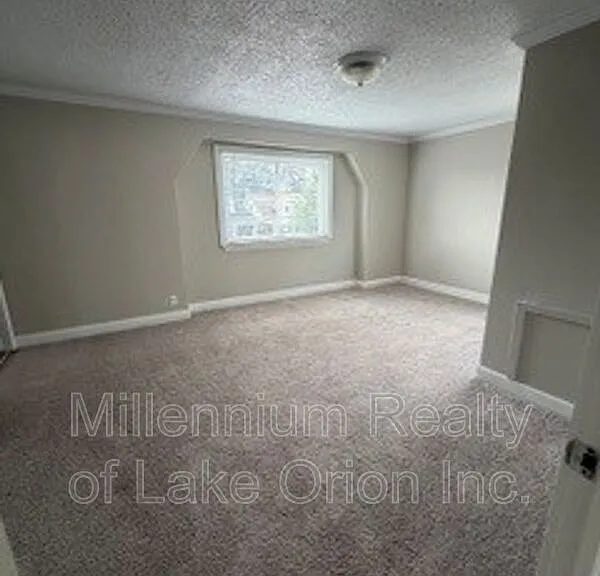 6010 Hartwell St — Photo 12