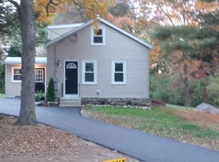 27 Davis St, Abington, MA 02351