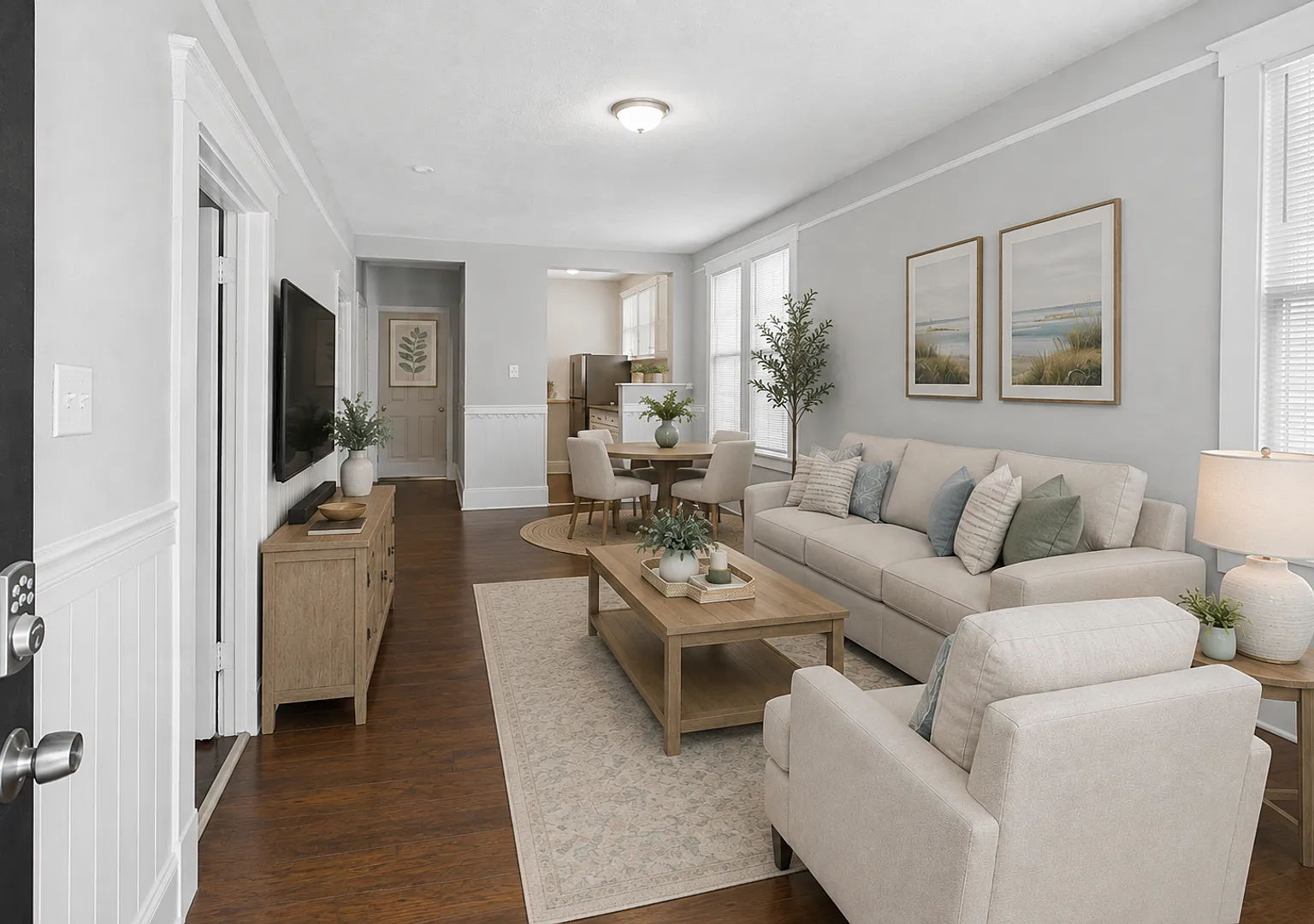 Large Unfurnished 3BR/2BA Downtown Savannah Home For Rent — Photo 1