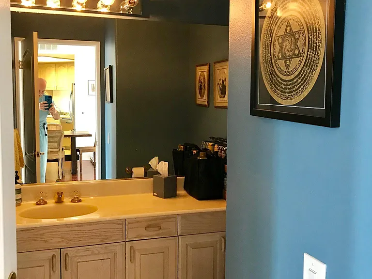 8349 Blackburn Ave #302 — Photo 257