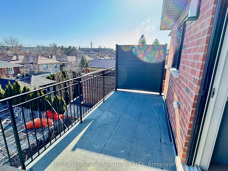 981 Glencairn Ave #2 — Photo 6