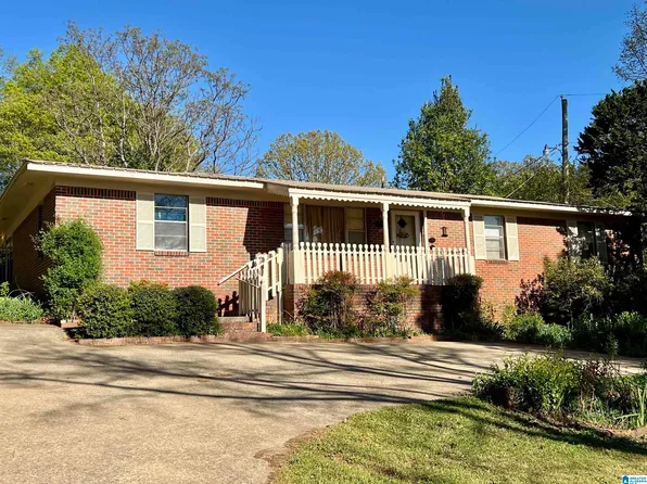 435 Mountain View Rd, Talladega, AL 35160