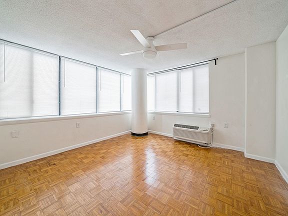 5th image of 551 Observer Hwy APT 4C