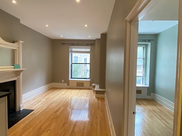 1st image of 309 W 78th St #4A