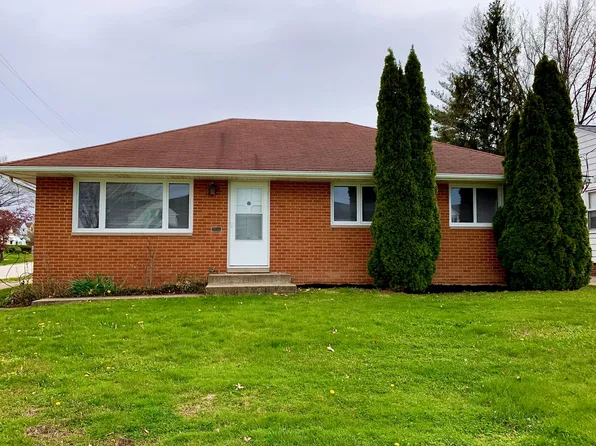 24690 Stephen Ave Unit 1, Euclid, OH 44123