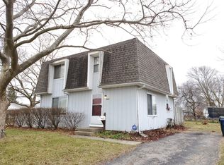 5660 Beechcroft Rd, Columbus, OH 43229