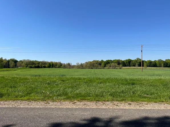 48th Ave, Hartford, MI 49057