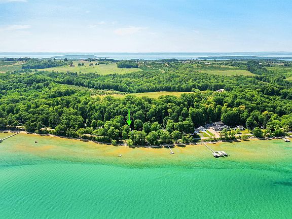 12305 Bluff Rd, Traverse City, MI 49686 | MLS #1911933 | Zillow