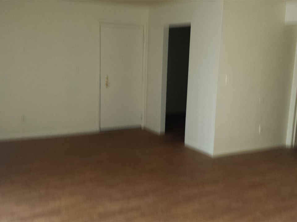 1st image of 3421 W Dunlap Ave #279