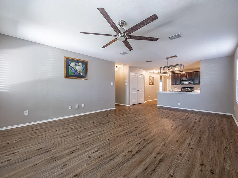 5661 McClelland St — Photo 23