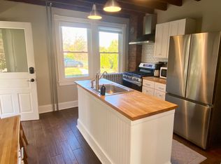 16 W College Ave, Yardley, PA 19067