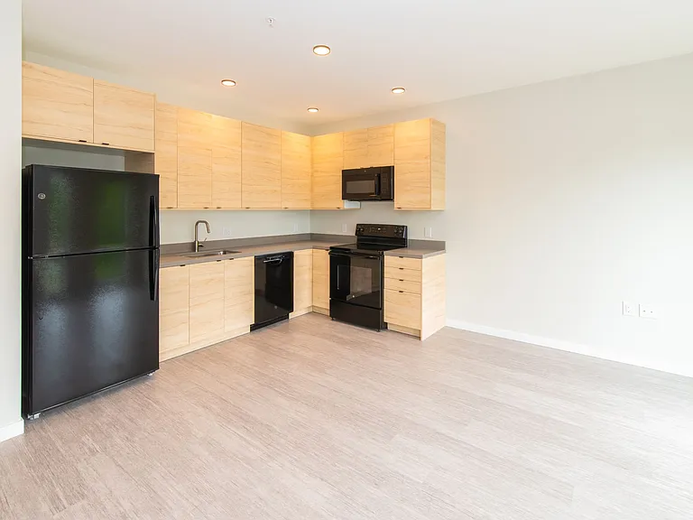 Rowat Lofts Apartments — Photo 41