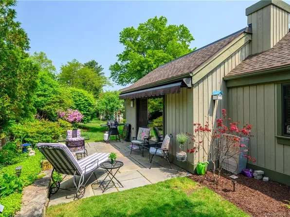 606 Heritage Village #B, Southbury, CT 06488