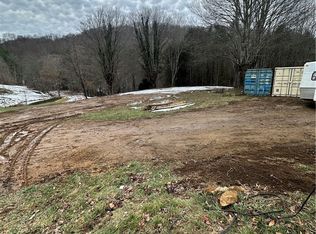 45 Windy Hollow Lane, Newland, NC 28657